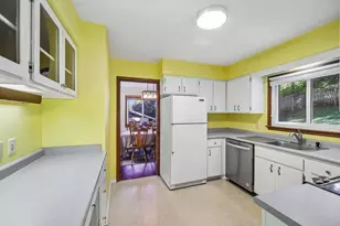 724 Cloute St, Fort Atkinson, WI 53538 - Photo 10