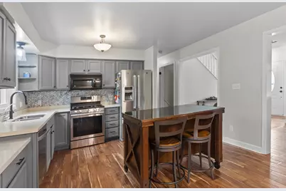 539  Wisconsin Ave, Twin Lakes, WI 53181 - Photo 10