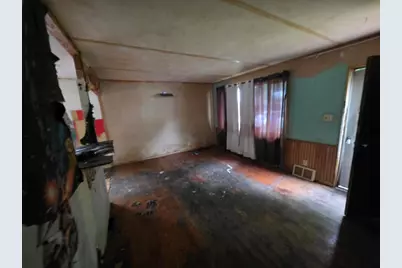 3557 S 5th Pl, Milwaukee, WI 53207 - Photo 6