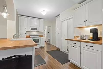 8419  Stickney Ave, Wauwatosa, WI 53226 - Photo 2