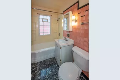 7519 W Clarke St, Wauwatosa, WI 53213 - Photo 28