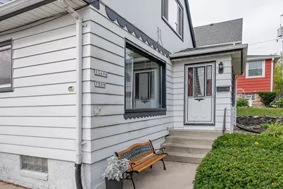 7519 W Clarke St, Wauwatosa, WI 53213 - Photo 44