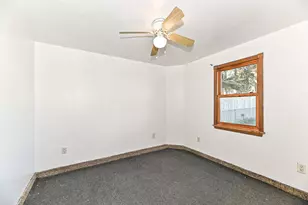 1323 Ohio St, Racine, WI 53405 - Photo 12