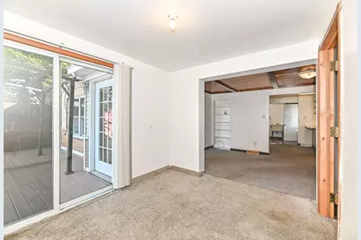 1323  Ohio St, Racine, WI 53405 - Photo 8