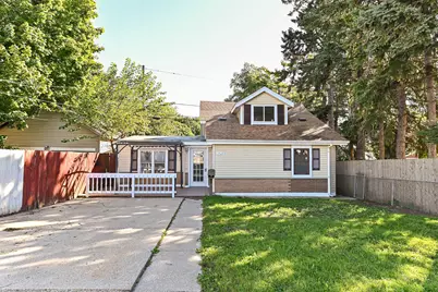 1323  Ohio St, Racine, WI 53405 - Photo 2
