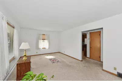 3642  Charles St, Racine, WI 53402 - Photo 4