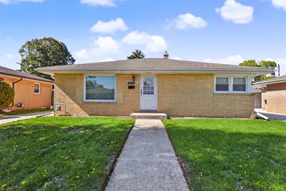 3642  Charles St, Racine, WI 53402 - Photo 1