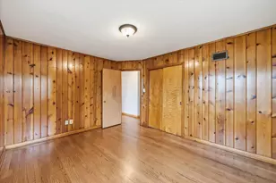 4432 W Howard Ave, Milwaukee, WI 53220 - Photo 12