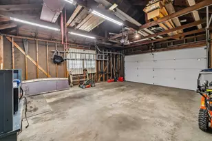 4432 W Howard Ave, Milwaukee, WI 53220 - Photo 22