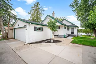 1266 E Green Lake Dr, Farmington, WI 53090 - Photo 24