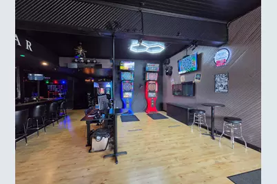 1200  Madison St, Two Rivers, WI 54241 - Photo 16