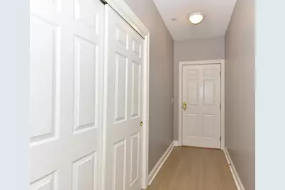 1920 N Farwell Ave #410, Milwaukee, WI 53202 - Photo 20