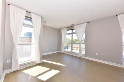 1920 N Farwell Ave #410, Milwaukee, WI 53202 - Photo 8