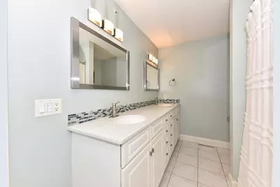 1920 N Farwell Ave #410, Milwaukee, WI 53202 - Photo 26