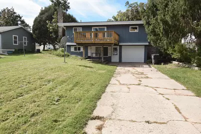 257 S Cottage St, Whitewater, WI 53190 - Photo 2