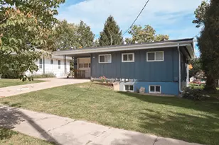 257 S Cottage St, Whitewater, WI 53190 - Photo 1