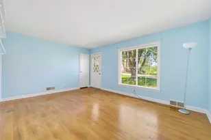 S64W19049 School Dr, Muskego, WI 53150 - Photo 6
