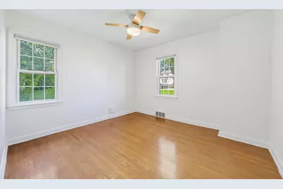S64W19049  School Dr, Muskego, WI 53150 - Photo 10