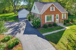 S64W19049 School Dr, Muskego, WI 53150 - Photo 2
