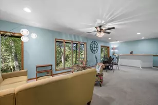 7125 Deerpath Ln, Racine, WI 53185 - Photo 34