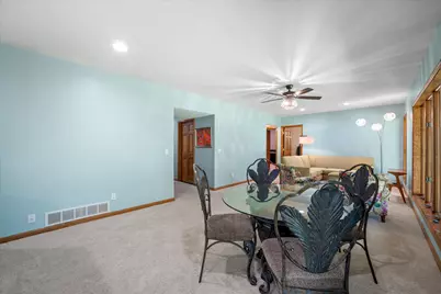7125  Deerpath Ln, Racine, WI 53185 - Photo 36