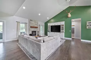 8987 371st Ave, Randall, WI 53181 - Photo 6
