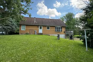 W1484 Schmidt Rd, Randolph, WI 53923 - Photo 6