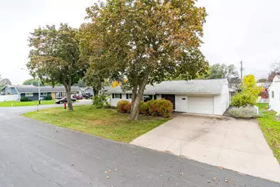 1241  Shorewood Dr, Shelby, WI 54601 - Photo 4