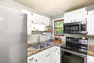 528 S Franklin St, Whitewater, WI 53190 - Photo 12