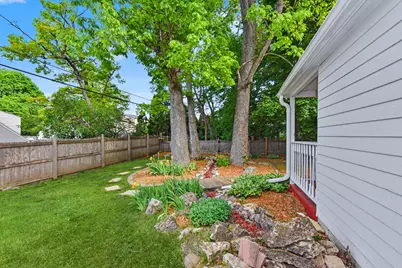 343 N 115th St, Wauwatosa, WI 53226 - Photo 44
