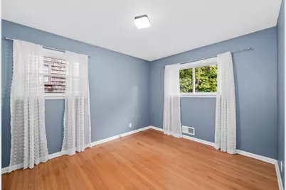 343 N 115th St, Wauwatosa, WI 53226 - Photo 30