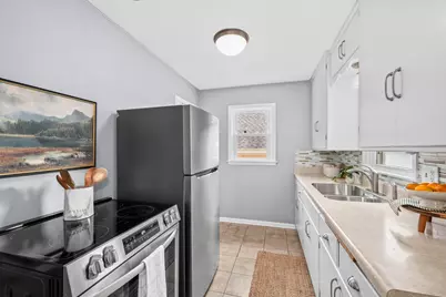 343 N 115th St, Wauwatosa, WI 53226 - Photo 20