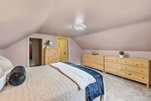 12418 W Meadow Ln, New Berlin, WI 53151 - Photo 12