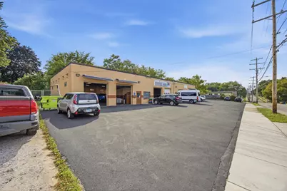1329  43rd St, Kenosha, WI 53140 - Photo 4