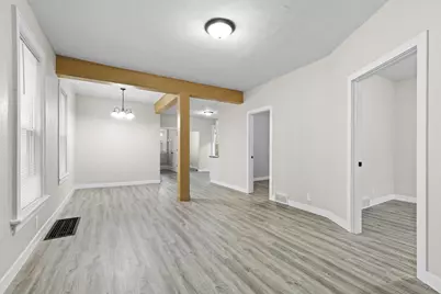 1535 S 31st St, Milwaukee, WI 53215 - Photo 4