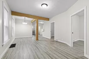 1535 S 31st St, Milwaukee, WI 53215 - Photo 4