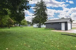 622 Main St, Brownsville, WI 53006 - Photo 32