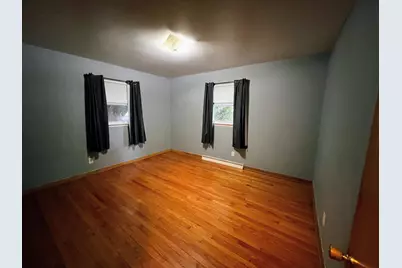 210 N Monroe St, Watertown, WI 53094 - Photo 14