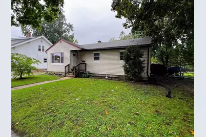 210 N Monroe St, Watertown, WI 53094 - Photo 36