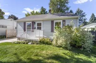 517 Cedar St, Hartford, WI 53027 - Photo 1