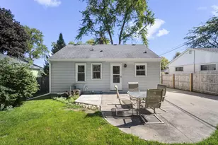517 Cedar St, Hartford, WI 53027 - Photo 18