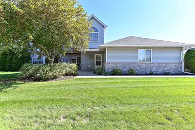 2211 N University Dr #Unit 4, Waukesha, WI 53188 - Photo 34