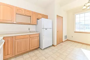 2211 N University Dr, Waukesha, WI 53188 - Photo 10