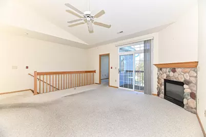 2211 N University Dr #Unit 4, Waukesha, WI 53188 - Photo 14