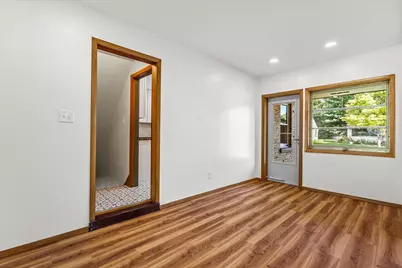 7921 W Whitaker Ave, Greenfield, WI 53220 - Photo 30