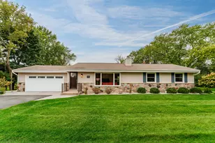 3035 Pilgrim Rd, Brookfield, WI 53005 - Photo 1