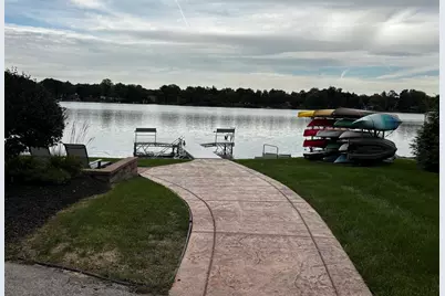 333 N Lake Rd #201, Oconomowoc, WI 53066 - Photo 6