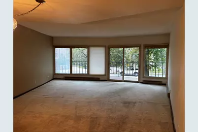 333 N Lake Rd #201, Oconomowoc, WI 53066 - Photo 8
