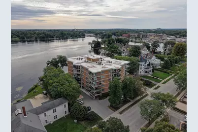 333 N Lake Rd #201, Oconomowoc, WI 53066 - Photo 40