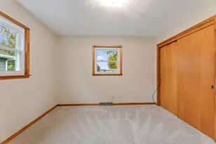 823 East St, Caledonia, MN 55921 - Photo 6